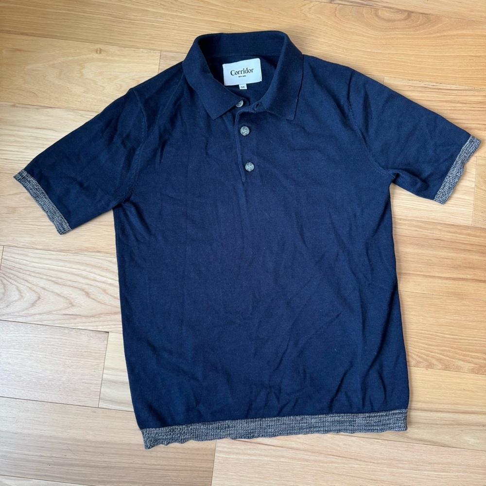 Corridor - Men’s medium knit polo